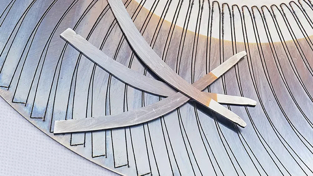 Curved Surgical Steel Tari Blade Specifications and Leg Mounting Protocols